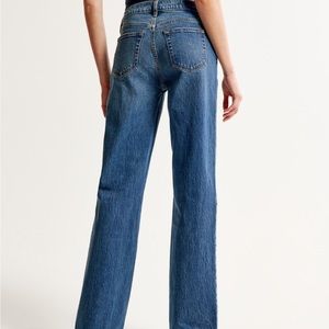 NWOT! Abercrombie low rise baggy jeans